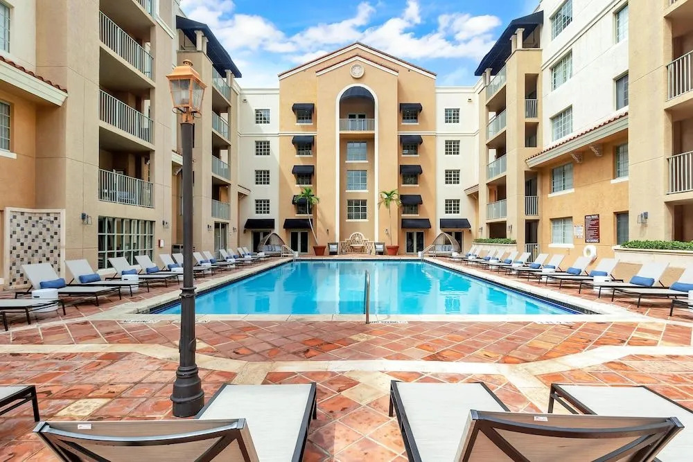 Dharma Home Suites Coral Gables at Gables Grand Plaza