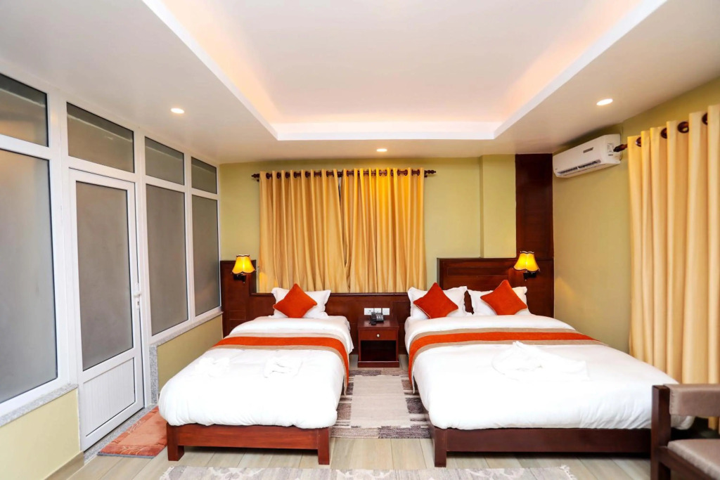Hotel The Clock