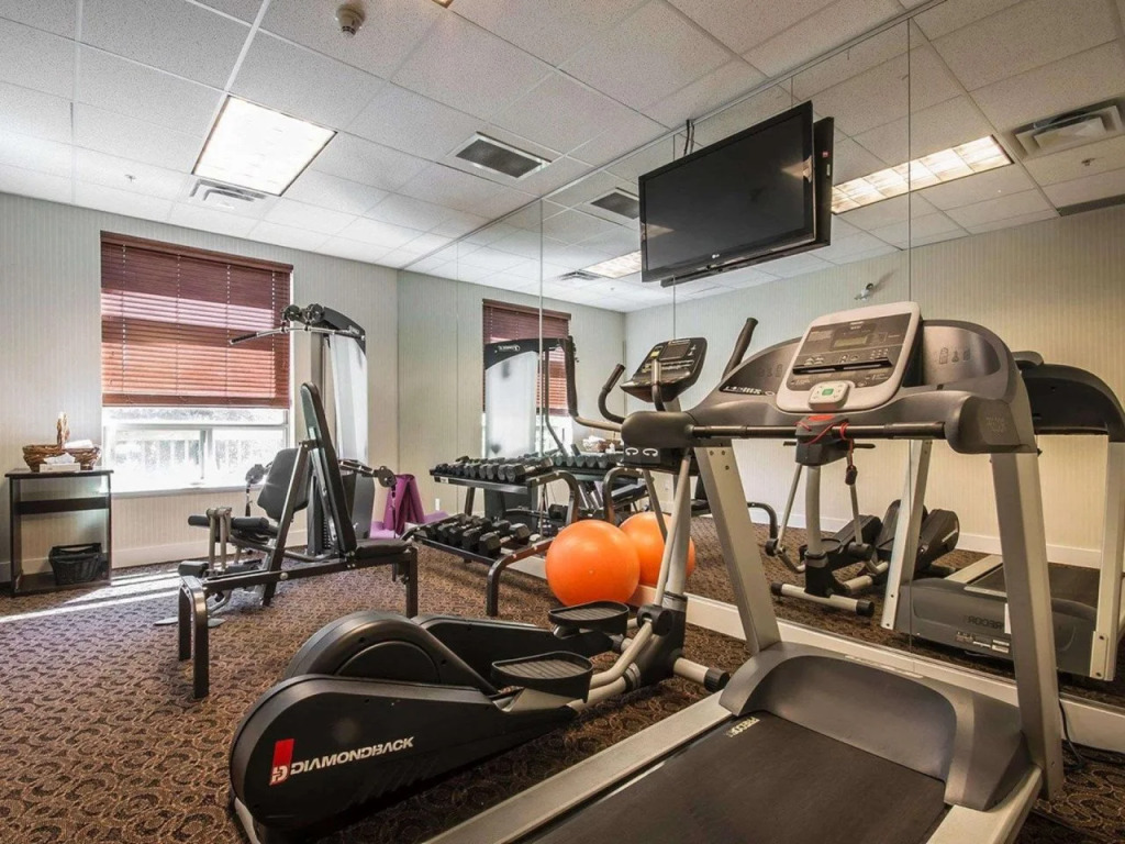 Comfort Inn & Suites Surrey