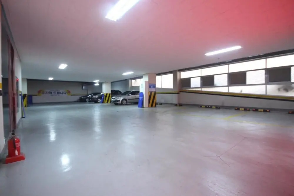 Gwangju Hanam Prada