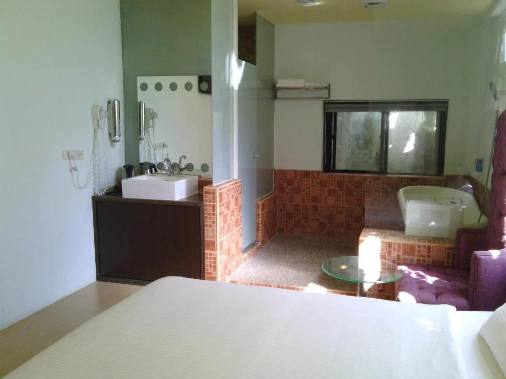 Lev 77 Hostel