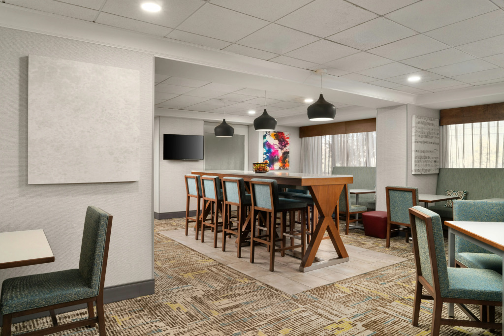Hampton Inn Roanoke/Hollins - I-81