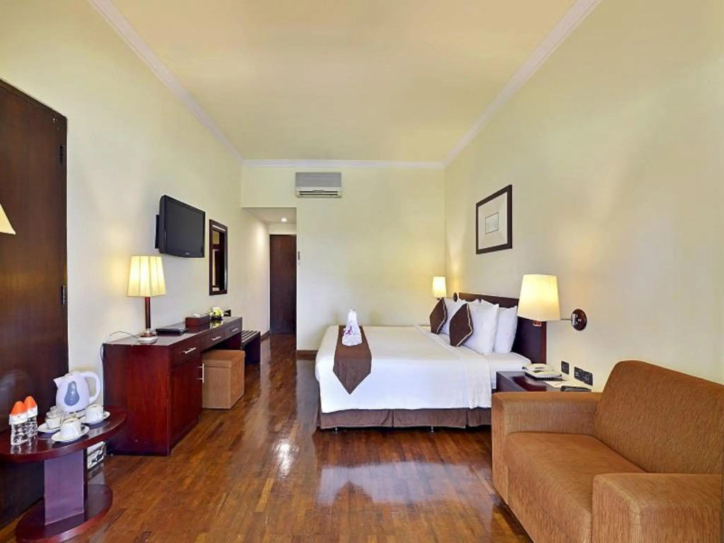 Grand Whiz Hotel Trawas Mojokerto