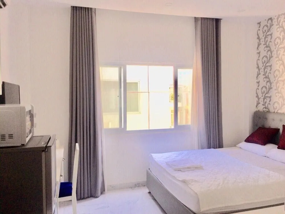 Lyna Apartment