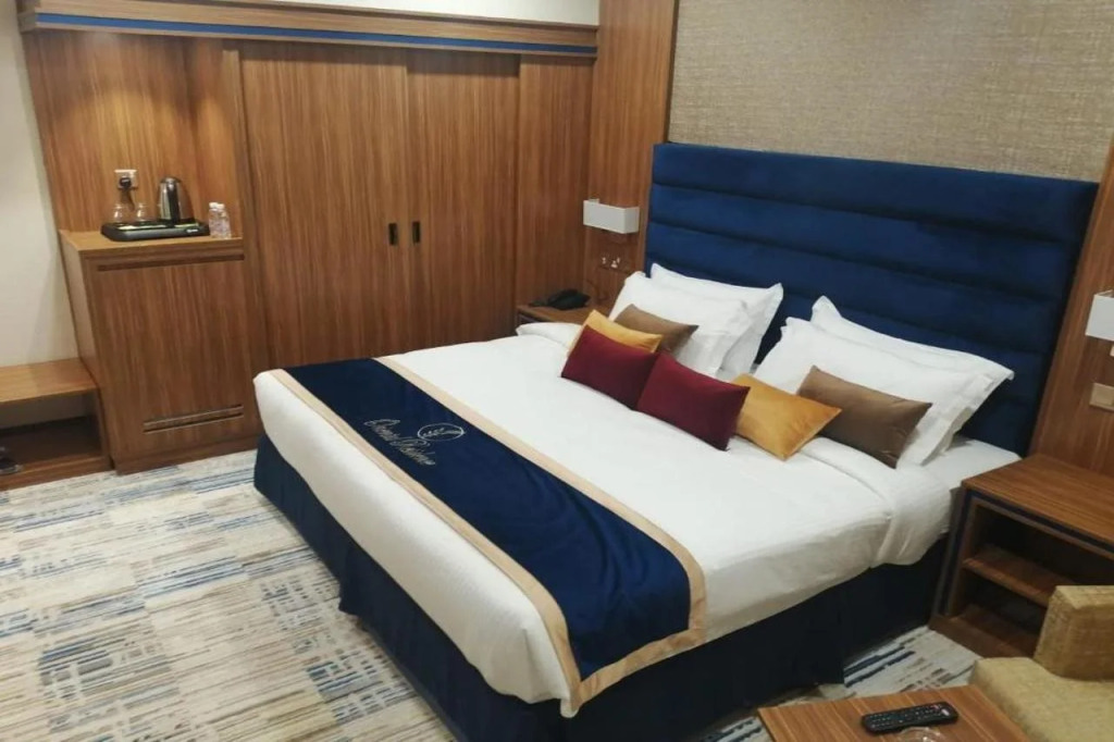 Oriental Residence