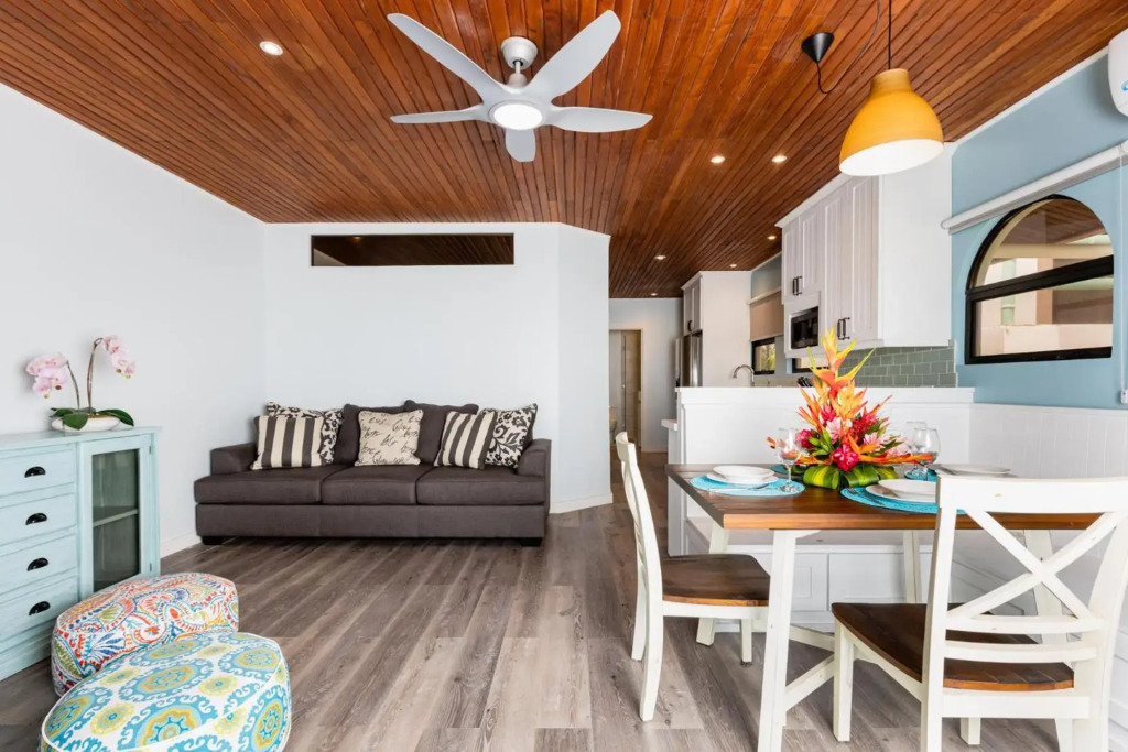 Flamingo Marina Cove 404- Oceanfront condo