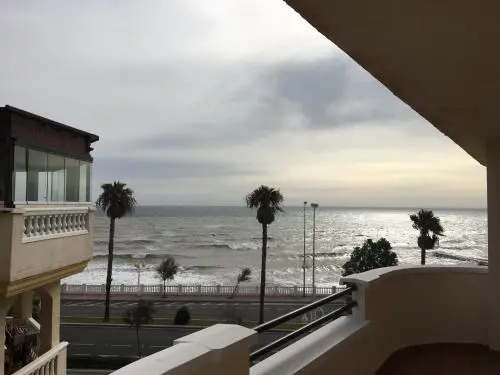 NEW! 1b apartment opposite Sunset Beach