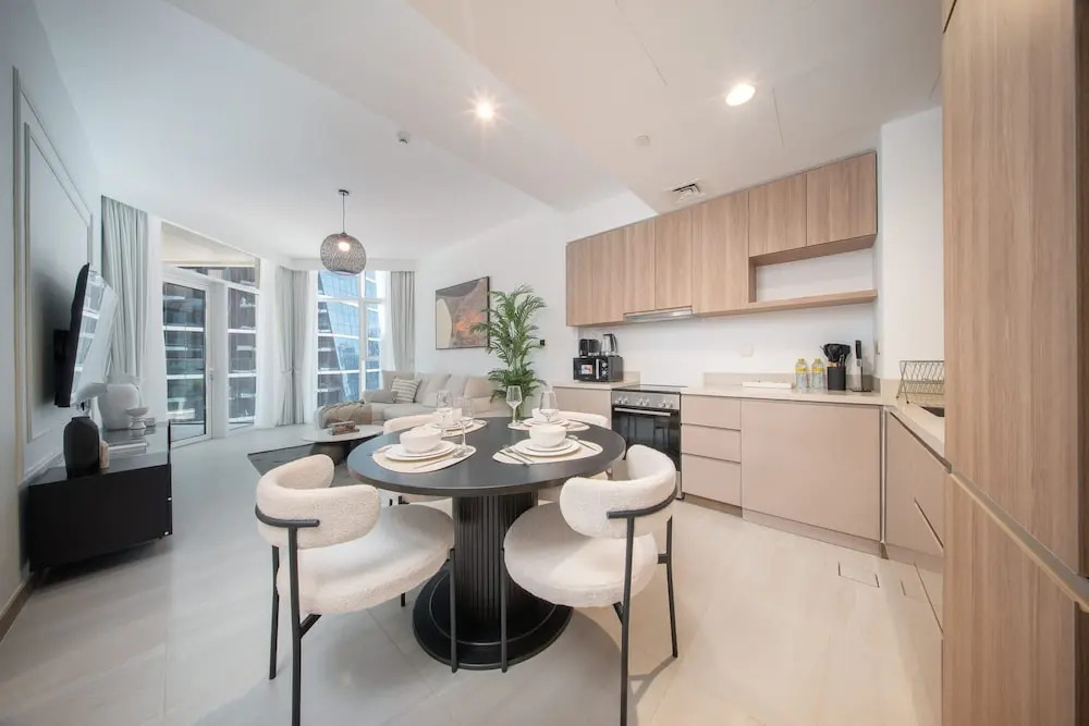 Extravagant 2 Bedroom in Urban Oasis Perfect for 6