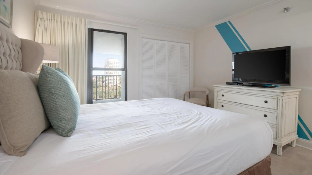 Beachside Two 4330 flr13 2BR 2BA 6