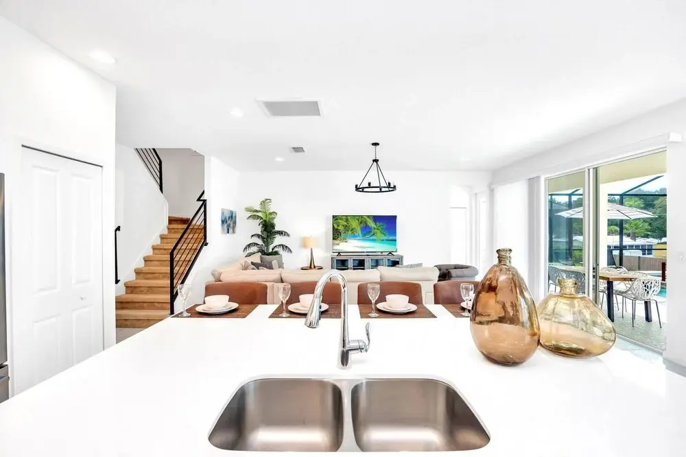 5BR Family Home with Pool & Hot Tub Near Disney