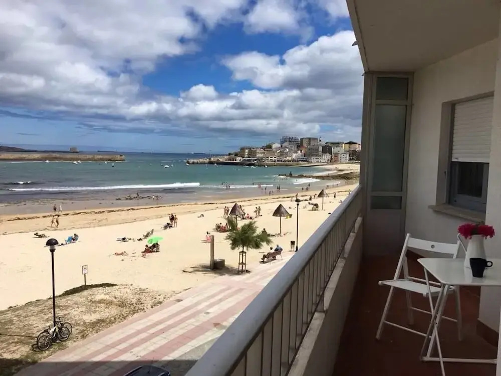 Piso Encima de la Playa en San Ciprián