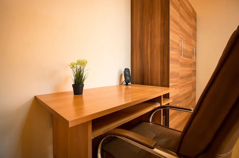FM Luxury 2-BDR Apartment - Rocky House