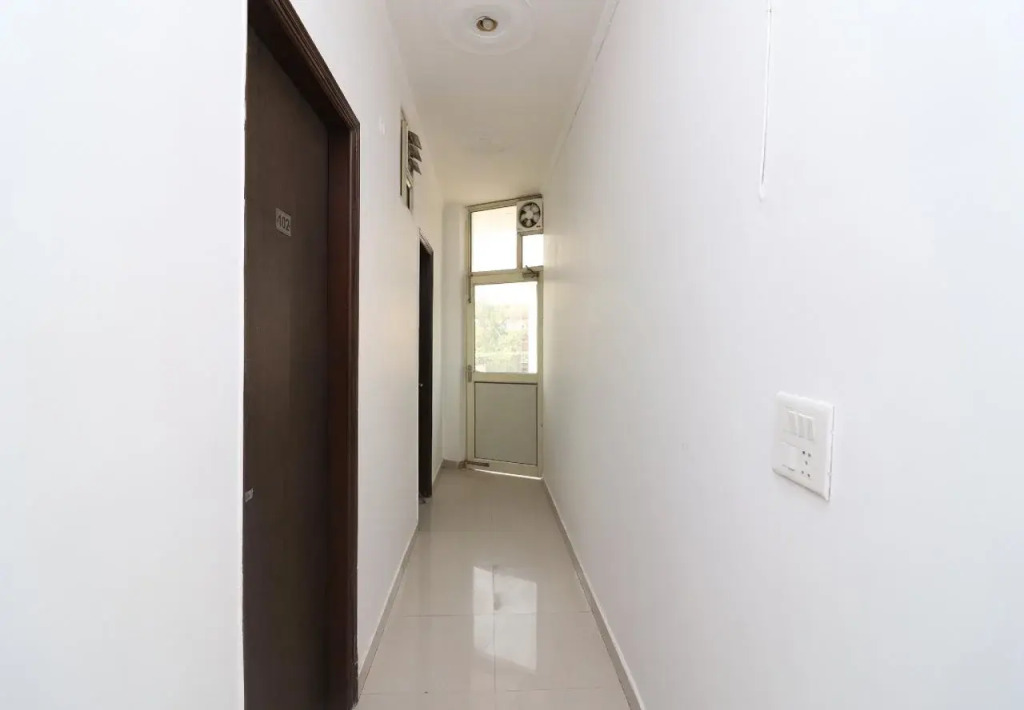 New Sunrise By OYO Rooms