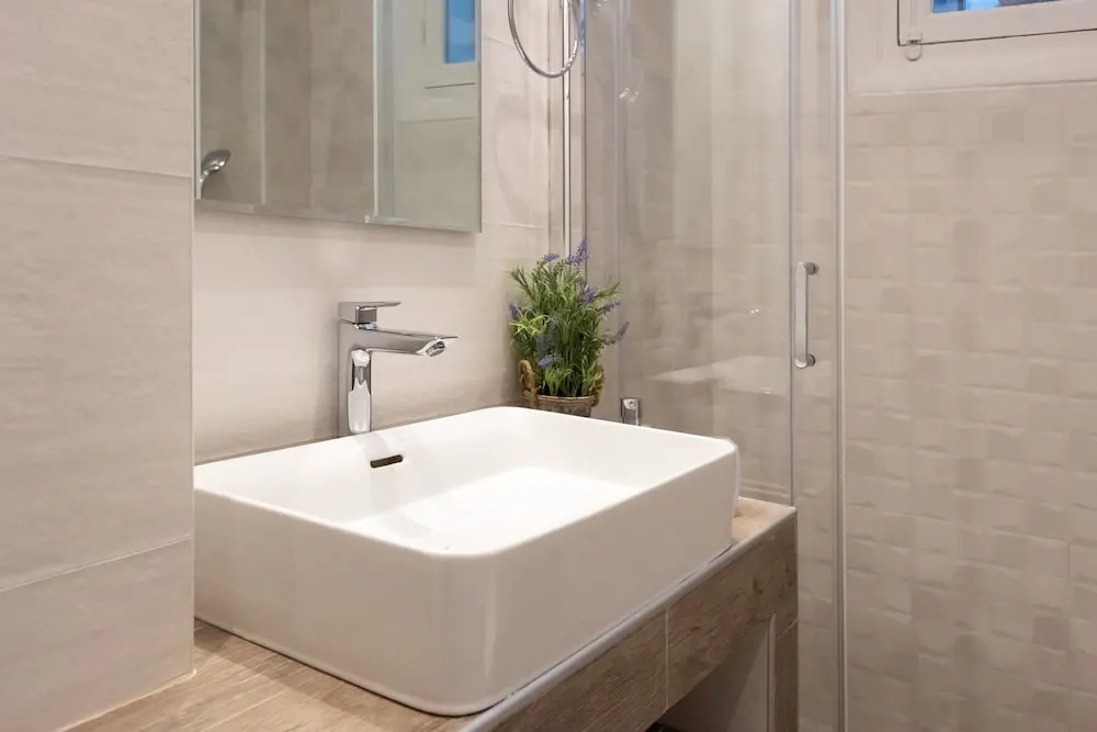 Blue Ark Lavish Sauna Suite