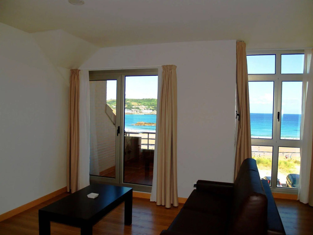 Hotel Marítimo Ris con garaje