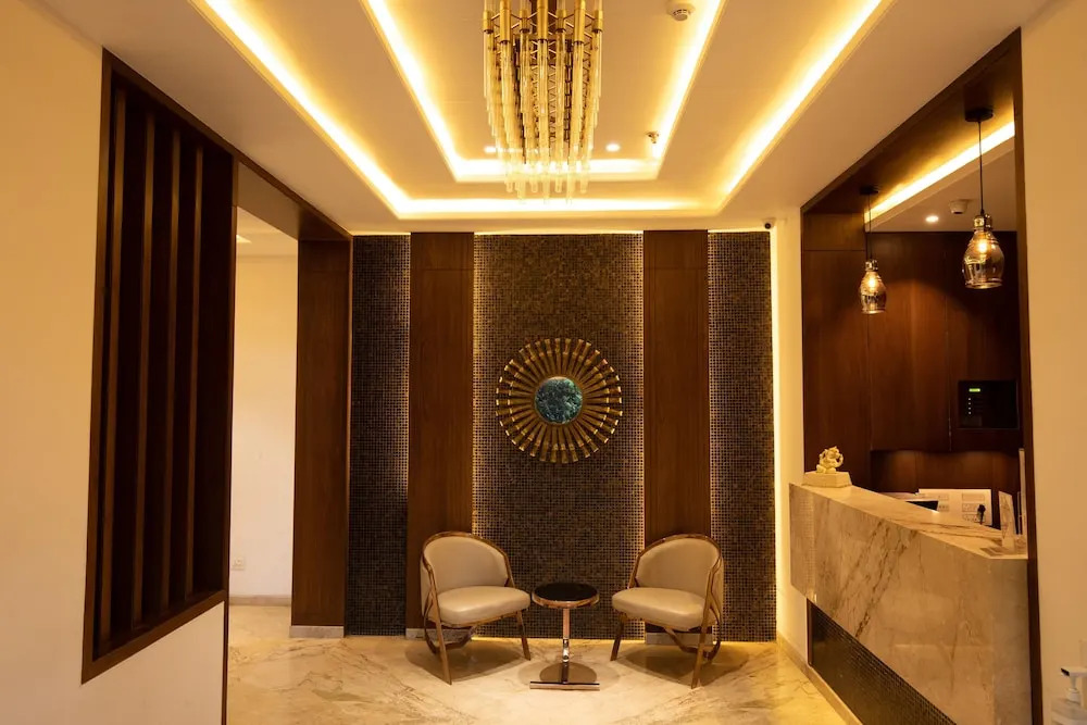 Tripli Hotels Shourya Residency