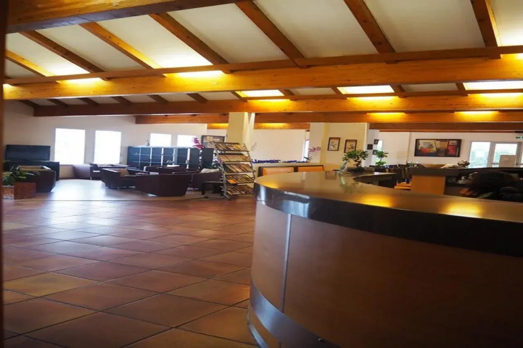 Brit Hotel Confort Castres