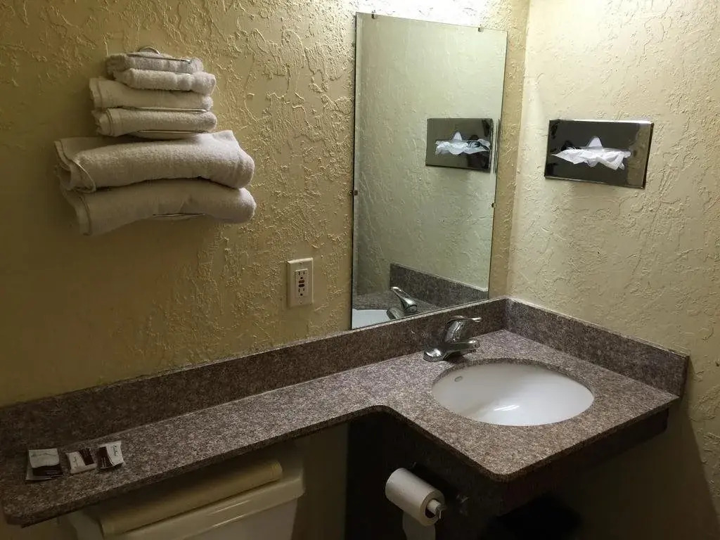 Encore Motel