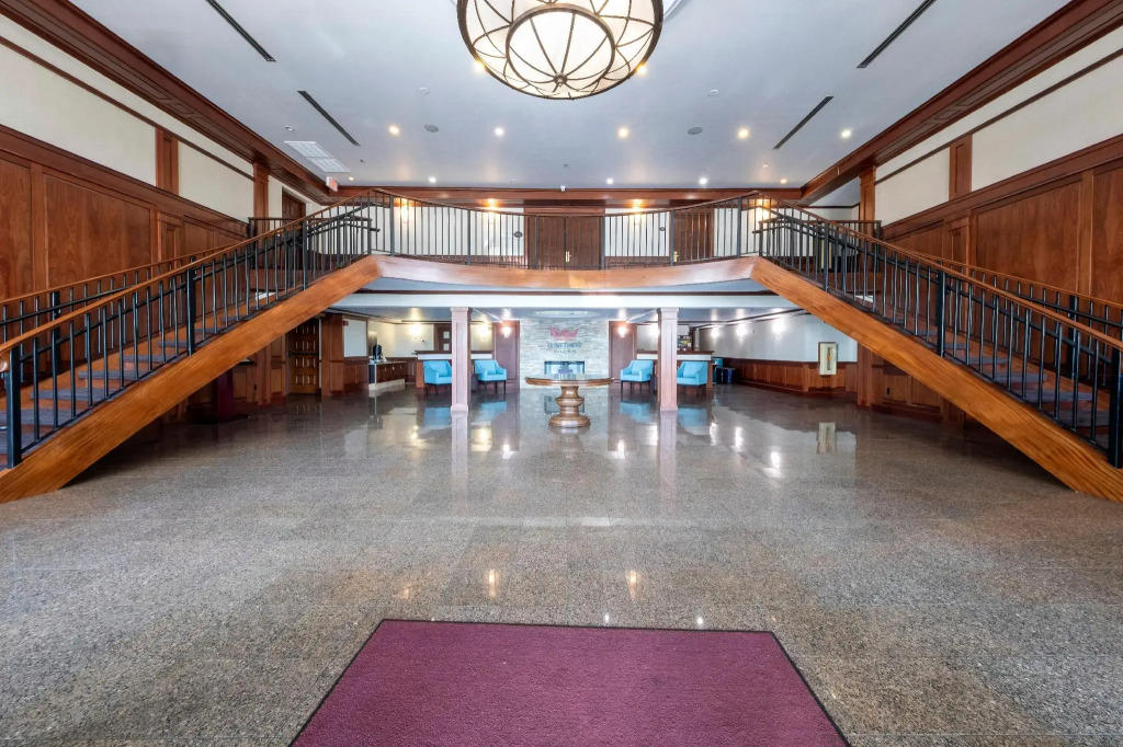 Red Roof Inn & Suites Wilmington - New Castle