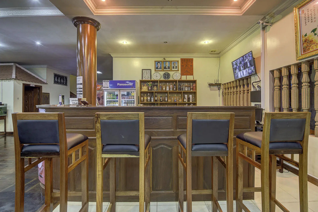 DV Angkor Villa