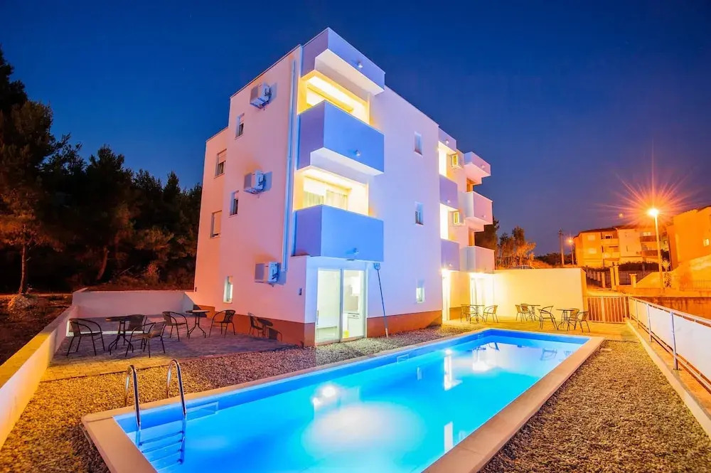 A3 - Spacious apt With the sea View & use of Pool