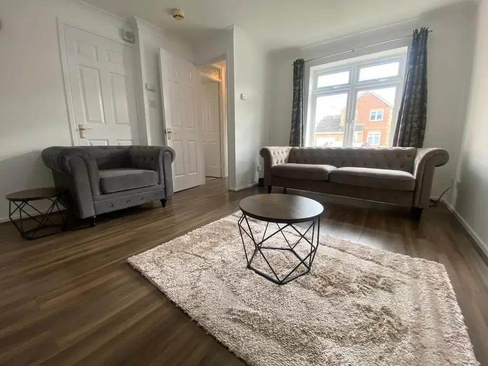 Familyfriendly- Sleeps5- Freeparking- Garden