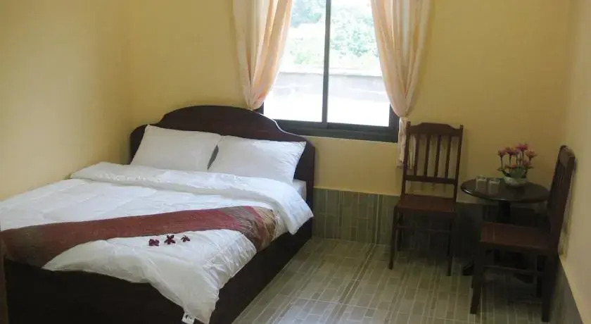 Satsada Hotel