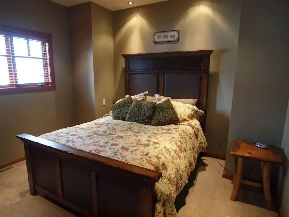 Mountain Town Properties Grey Wolf 5