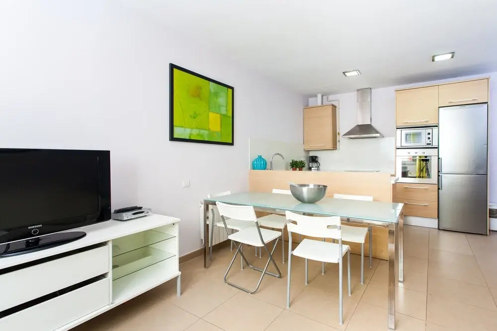 Inside Barcelona Apartments Salva