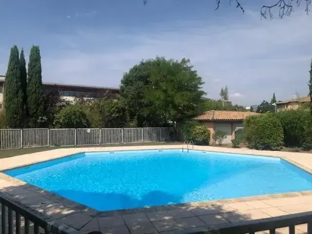 3 pièces Météo France/Basso Cambo
