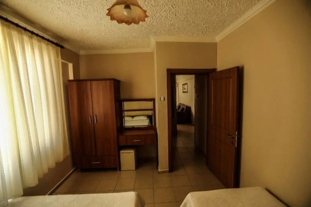 Kizkalesi Sari Konak Apart Otel