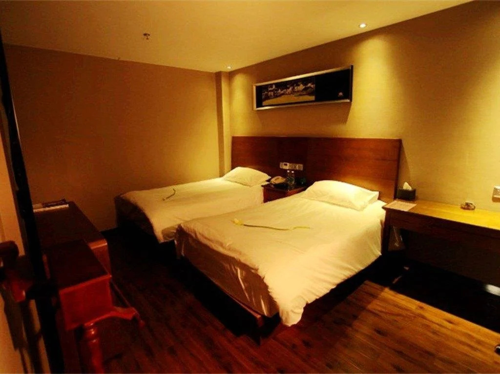 The Posh Hotel