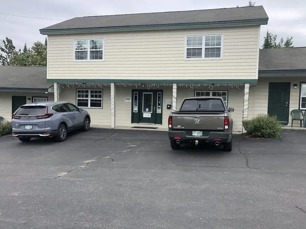Evergreen Motel