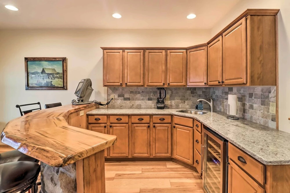 Hike, Fish & Unwind: Albrightsville Cabin!