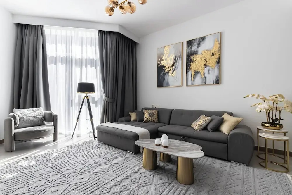 Simply Comfort Vacation Homes Rental in Missoni Top Floor with Sea, Canal and Burj Khalifa Views