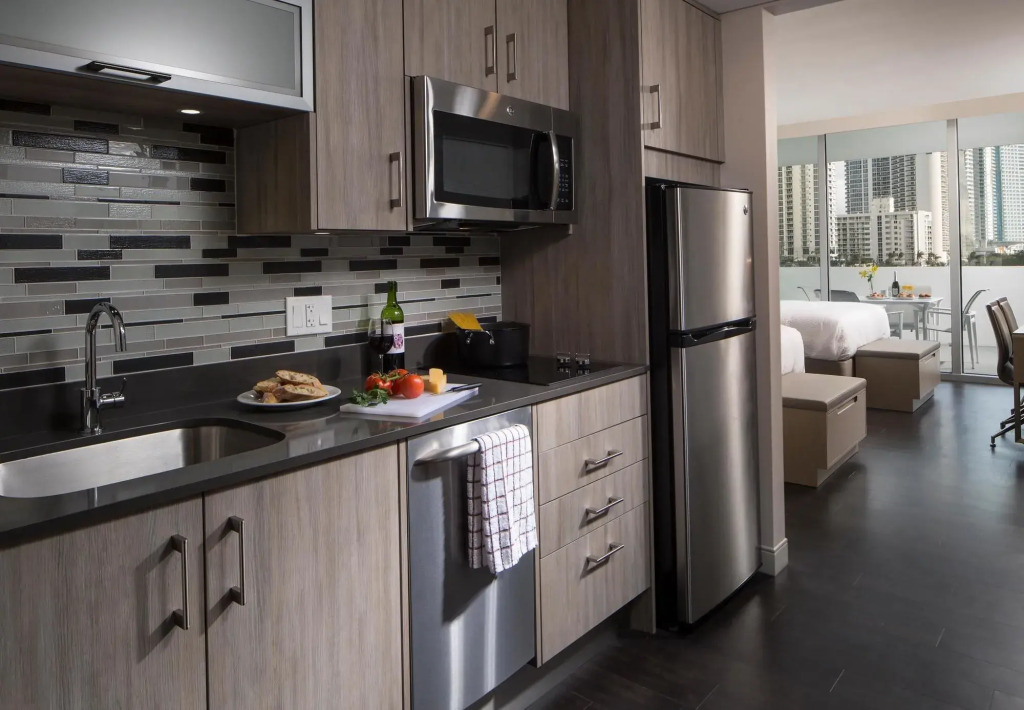 Residence Inn Miami Sunny Isles Beach