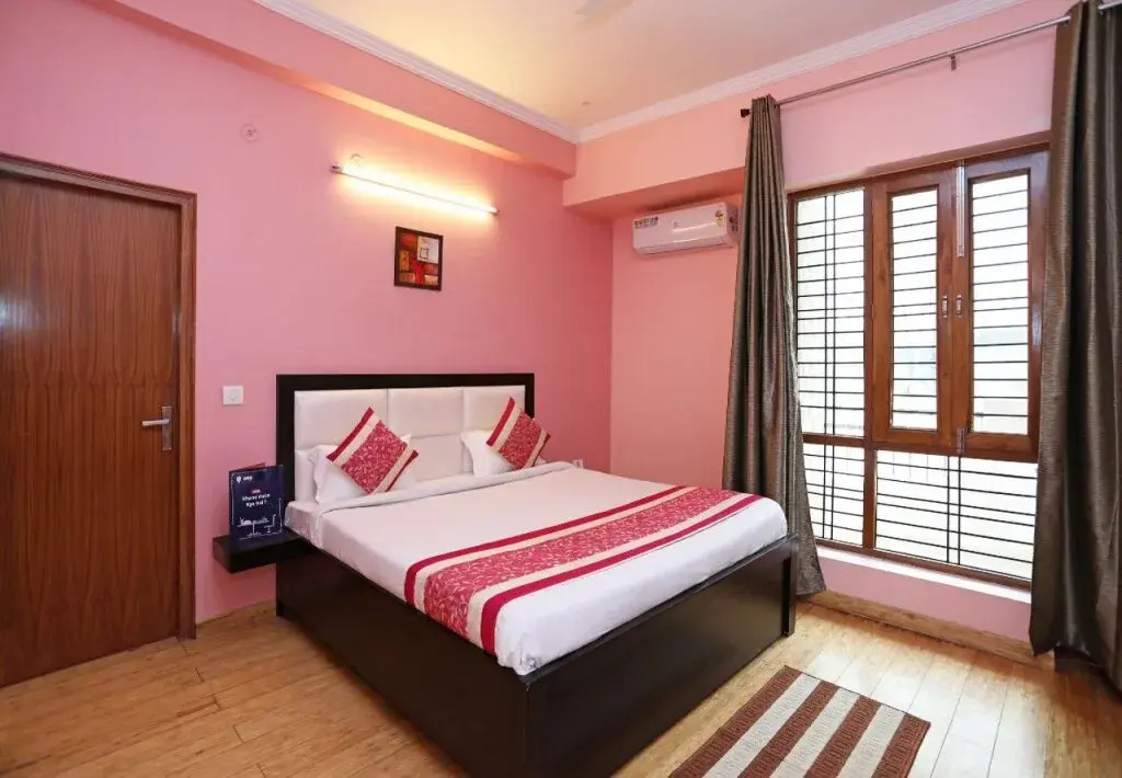 Mascot Pentazz by OYO Rooms