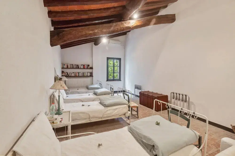 Detached Villa In Historic Home, Nestled In The Quiet Countryside (No Front Desk)