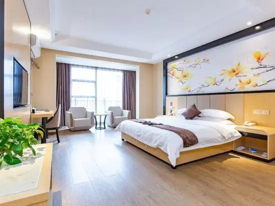 Shida Fenghuang Hotel