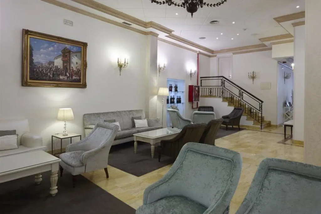 Hotel Maestranza