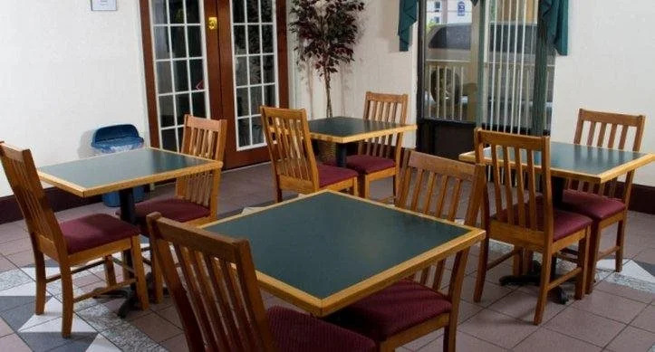 Country Hearth Inn-Union City