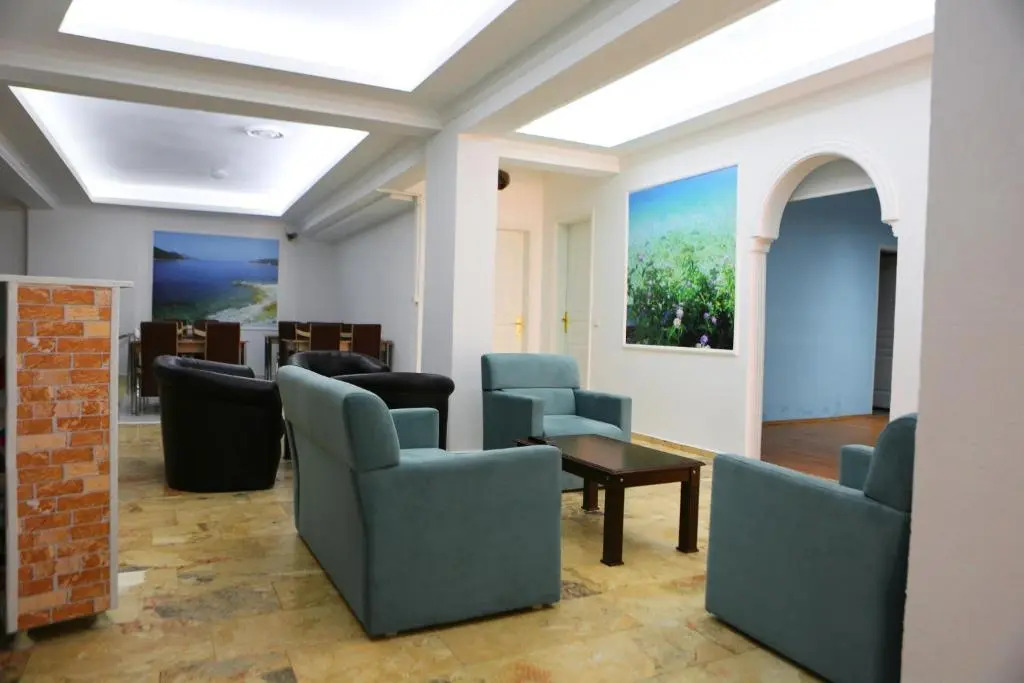 Uğur Otel