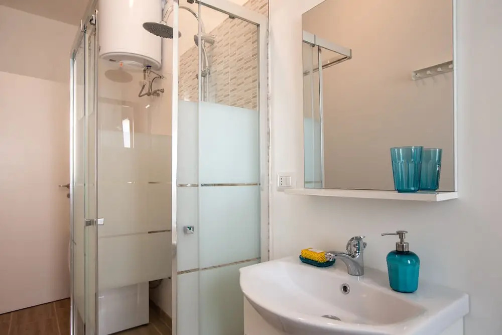 Home Hotel - Transiti 21