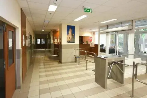 Study K & M Hotel