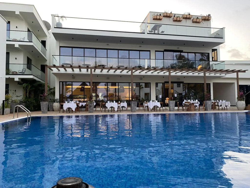 Курортный отель Toa Spa Zanzibar