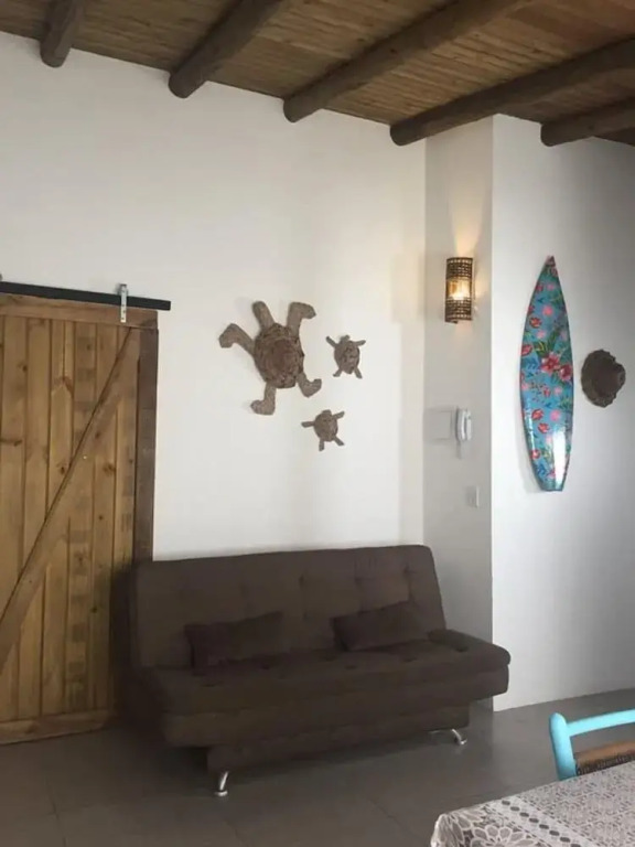Casa Larrosa