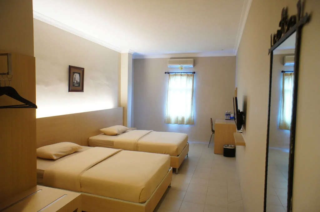 Sky View Hotel Managed by OS
