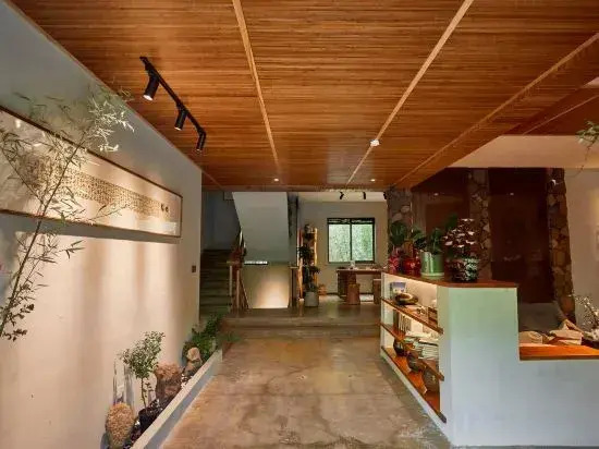 Mount Mogan Lanshe Mountain Villa (Boutique Hostel)