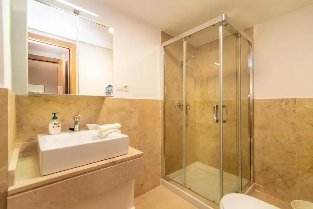 Torreblanca 4BDR Townhouse with Stunning Views