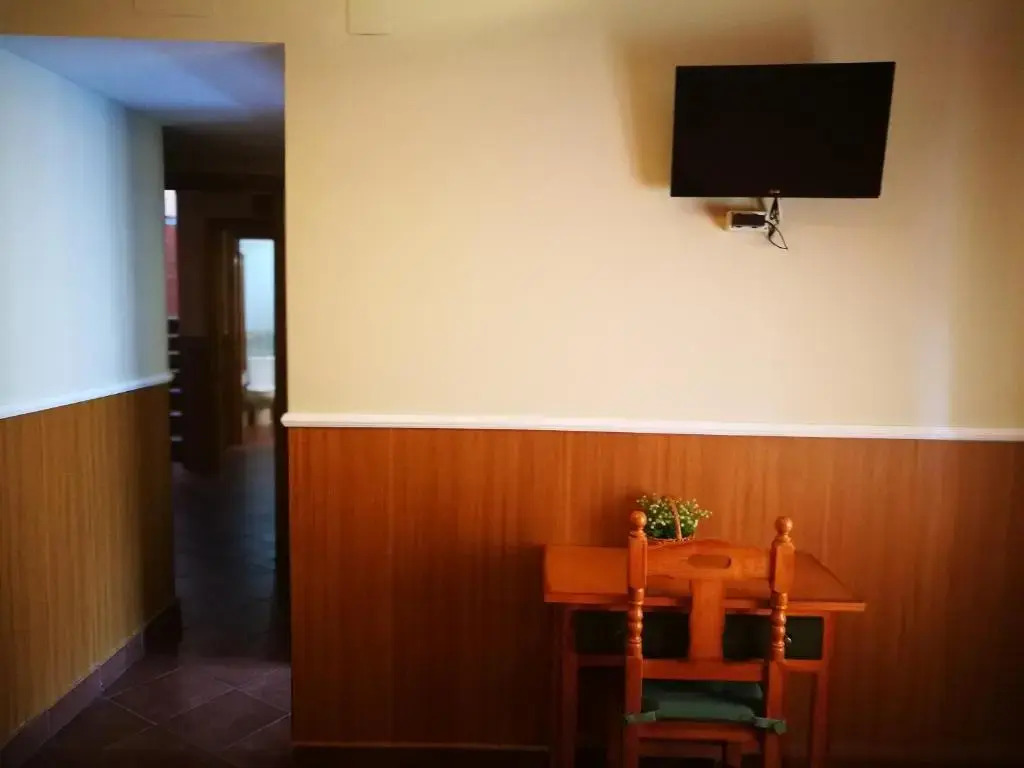 Hostal Hueso
